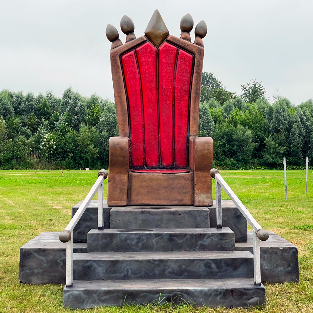 Kings-chair-2.jpg